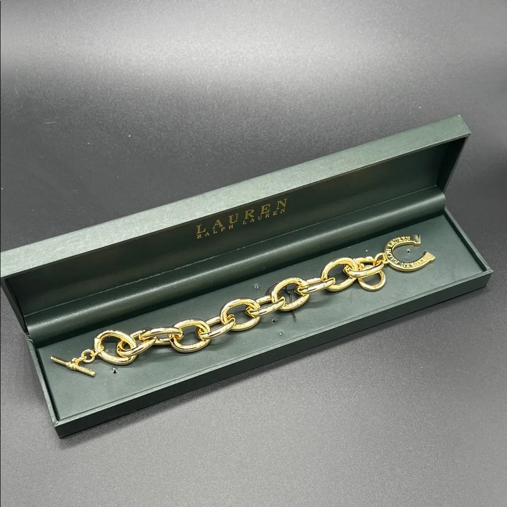 Ralph Lauren Gold Tone Horseshoe Link Toggle Bracelet 8” NEW Equestrian - Picture 1 of 8
